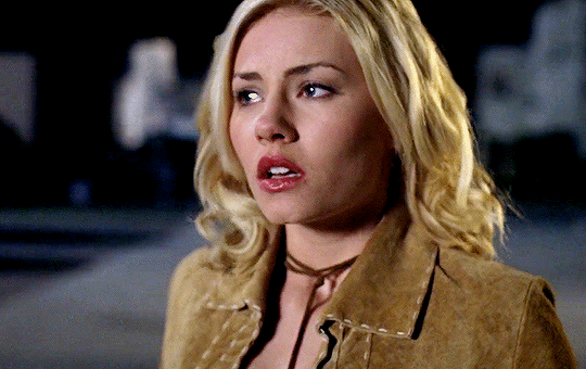 ashpanesars: ELISHA CUTHBERT as Danielle in THE... : movie gifs