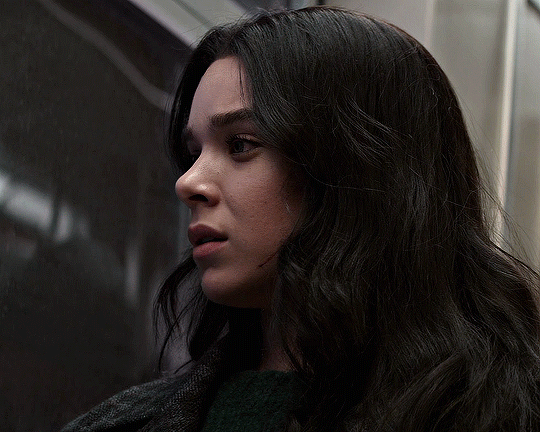 Hailee Steinfeld as Kate Bishop: #dailymarvelgifs