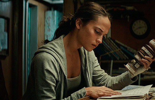 I only play for sport — ALICIA VIKANDER as Lara Croft, unused promo