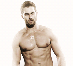 hell yes tyler hoechlin, xdildo: Derek Hale’s body appreciation post.